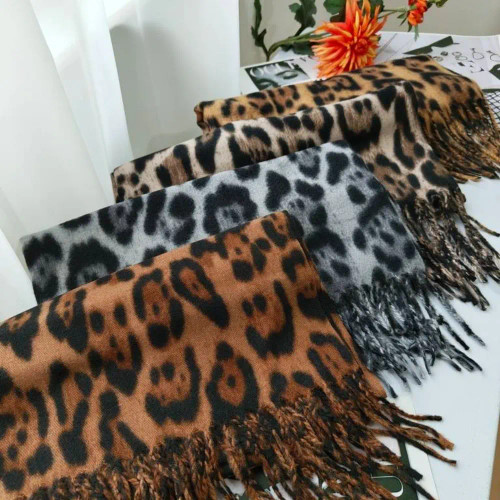 شال موهر پلنگی