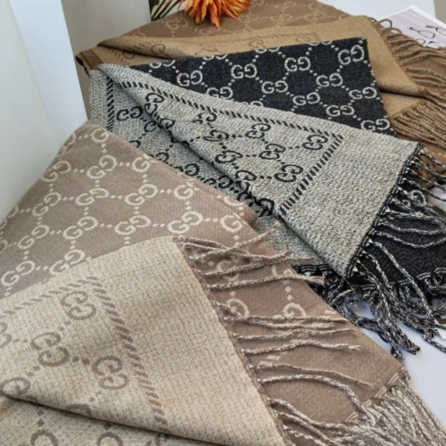 شال فوتر ریشهدار